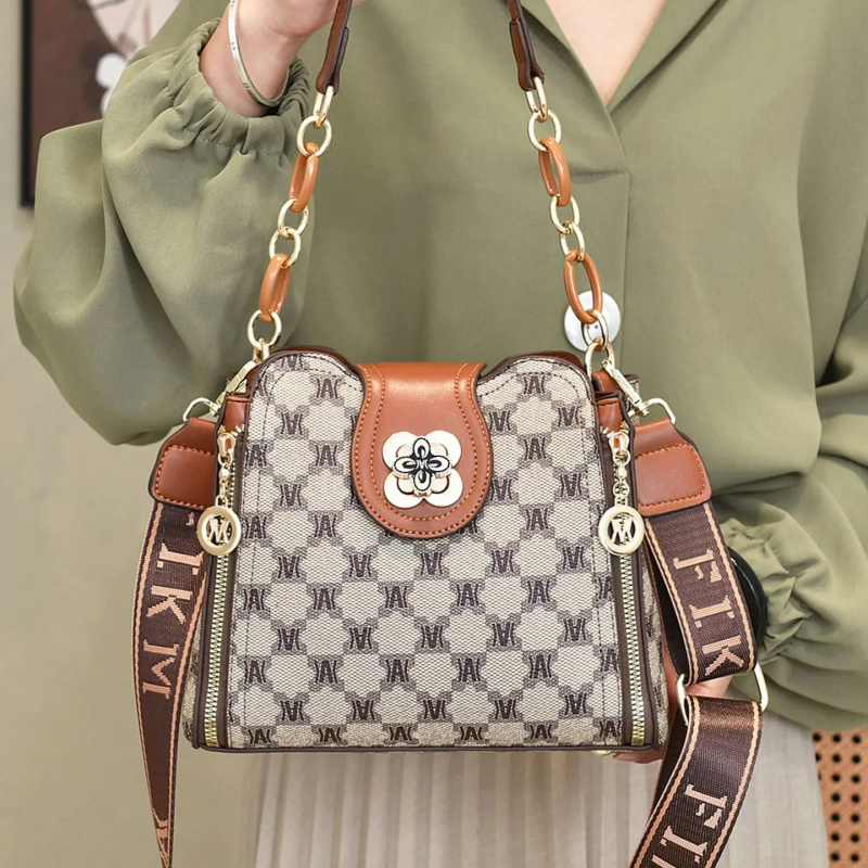 vintage schoudertas met letter - Crossbody Bag Women recensie en prijs