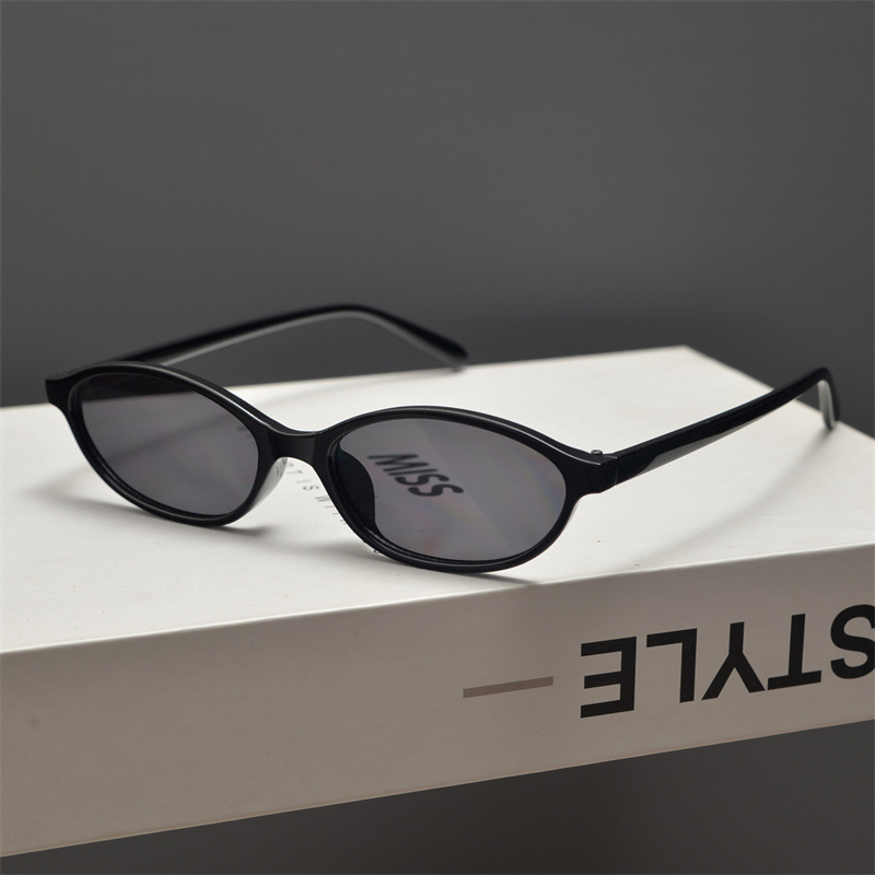 Nieuwe Retro Ovale Cat Eye Zon - Women'S Fashion In The 90S recensie en prijs