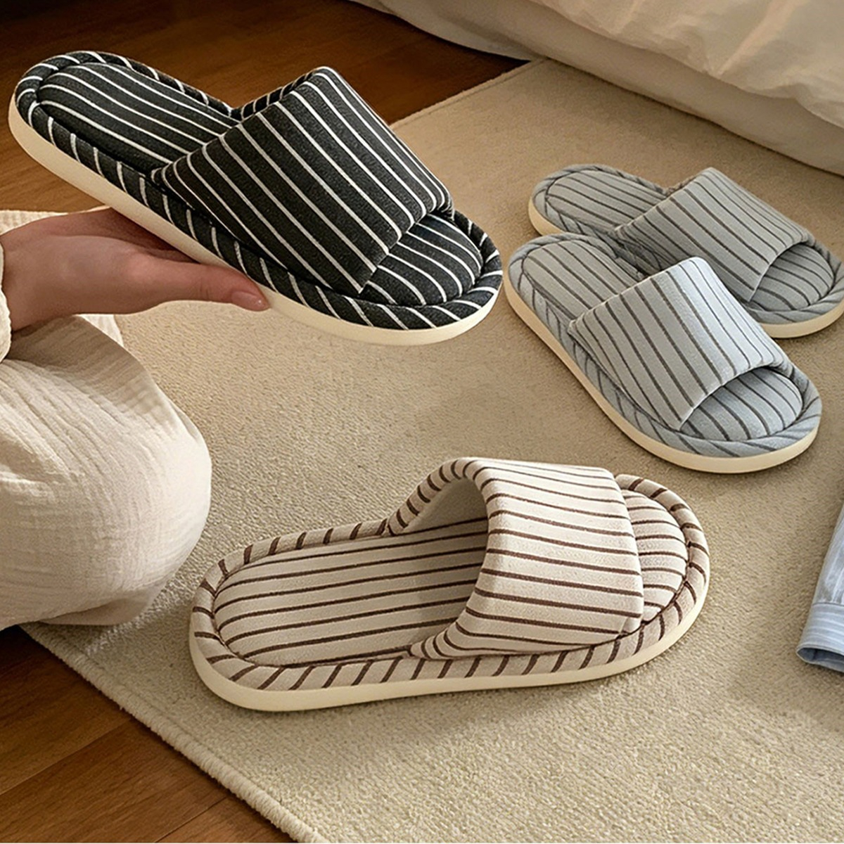 Damespantoffels van bont Casua - Women Fashion Store recensie en prijs