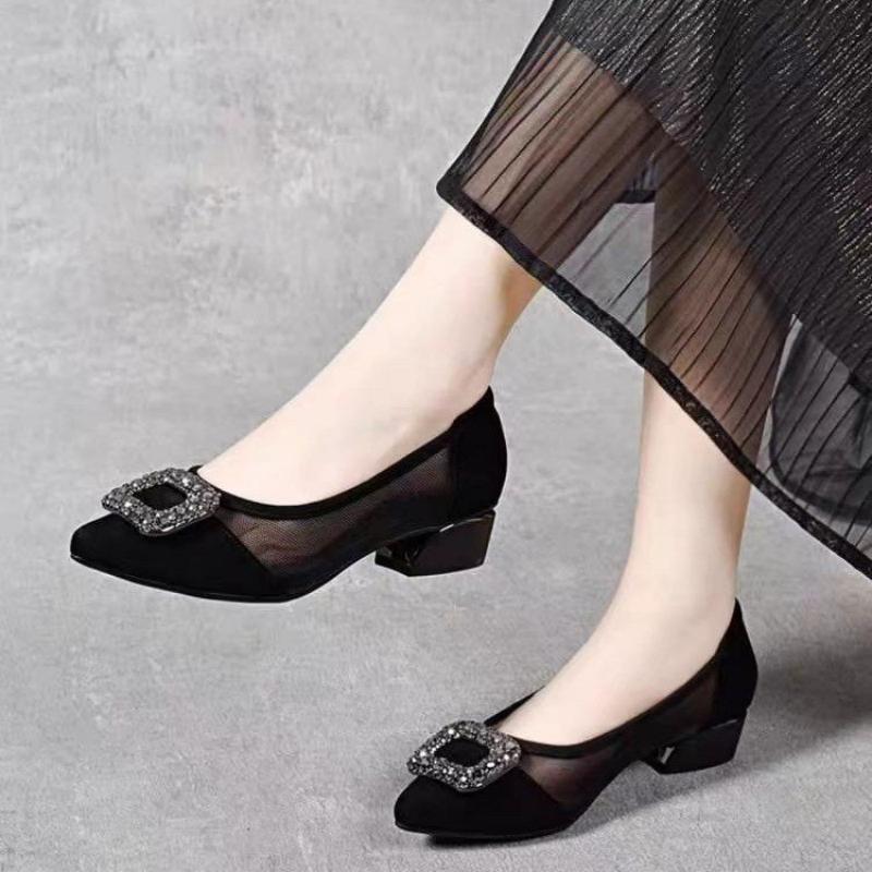 Elegante pumps met spitse neus - Women Fashion Store recensie en prijs