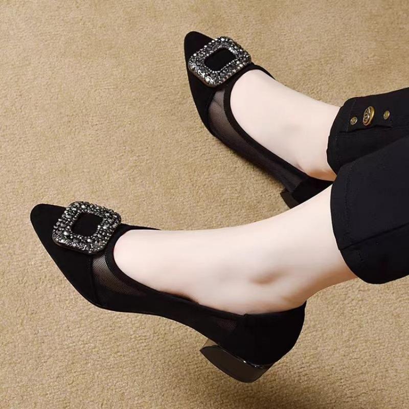 Elegante pumps met spitse neus - Women Fashion Store recensie en prijs